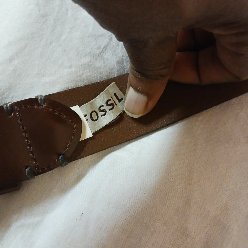 Fossil Brown Genuine Leather Belt logo inside and outside